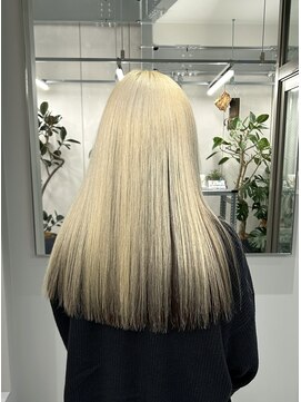 サイ(sai) 前髪/アンブレラカラー/こなれミディ/イメチェン/ウェーブパーマ