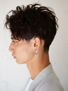 ロミー 本厚木(ROMMY.) メンズヘア刈り上げショートフェードプードルパーマビジネスヘア