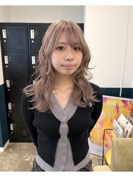 ソル オモテサンドウ 表参道 青山(SOL . OMOTESANDO) ブリーチ2回ミルクティーベージュstylist聖斗