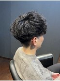 ビジネスツーブロック マッシュショート デザインカールパーマ