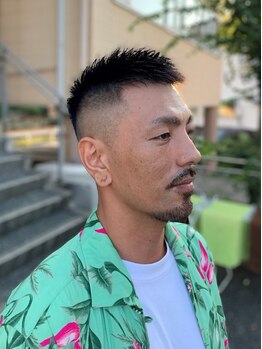 バーバーズ ストーリア(BARBERS STORIA)の写真/【清潔感アップの決め手】顔の第一印象を決める大切なパーツ「眉・ひげ」をトラディショナルな技術で―。