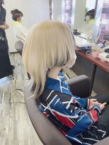 ヘアー リードレス(hair Re:dress) バイカラーネオウルフ＿こなれヘア＿ナチュラルストレート