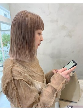 オンヌ(onnu) ホワイトグレージュ