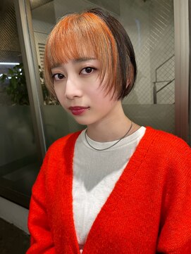 レコ 渋谷(LECO) 同系色のmixカラー。ミニボブ