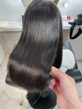 アールサロン アザブジュウバン(Rr SALON Azabu juban) 【グレージュ】×【Rr SALON Hydro XE TREATMENT】