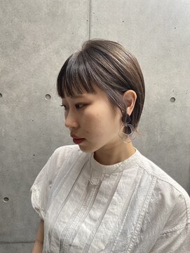 エッセンス 蔵前(THE ESSENCE) ハイライトボブ