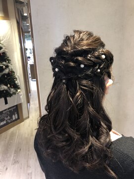 カルテット(Quartett) 【Quartett】上品ハーフアップ