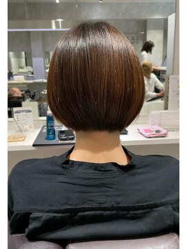 アイディール 心斎橋店(:ideal) 艶と柔らかさを作る、髪に優しい酸性縮毛矯正☆