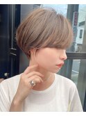 30代40代ひし形クビレ耳掛け束感小顔スウィングショート