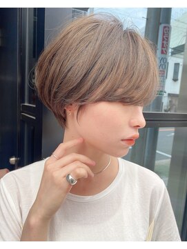 ロンド クラン 岡崎(Lond Clan) 30代40代ひし形クビレ耳掛け束感小顔スウィングショート