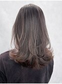 ワンカールレイヤーセミロング_斜めバンググレージュ_ba440901