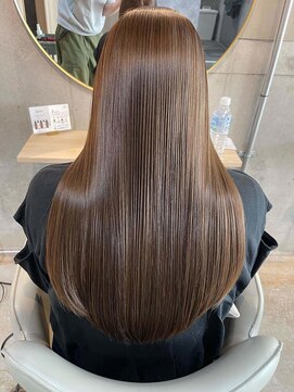 クー  戸越銀座(QOO) 美髪のススメ髪質改善切りっぱなしボブピンクブラウン