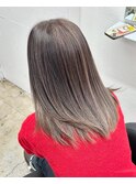 ナチュラルエアタッチバレイヤージュホワイトシルバー