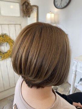 バレッタ(Barrette) ショートボブ