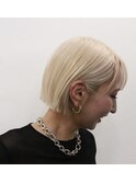 抜きっぱなしホワイト/ミニボブ