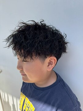 ギネス(Giness) スペインカール無造作ニュアンスパーマ