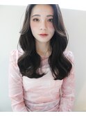 センターパートロングウェーブイメチェン