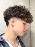 天神大名メンズパーマスペインカールツイストスパイラルパーマ