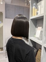 ナンバー ジェミカ 札幌(N° jemica) うるサラストレート×ボブカット