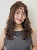 顔周りレイヤーカットくびれヘアミルクティーベージュカラー韓国