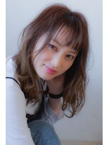 エルフォ(elfo)&nbsp;【elfo】ルーズカール×シースルーバングで垢抜けセミディー