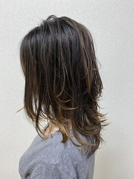 ララ(LALA) ウルフレイヤーカット hk