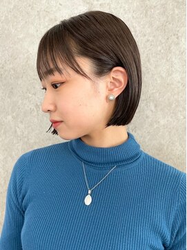 エリマ 調布(elima) ミニボブ切りっぱなしボブ イルミナカラーアッシュブラウン20代