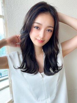 アフロート ディル(AFLOAT D'L) 大人かわいい ヨシンモリ グレーべージュ 外ハネ くびれヘア