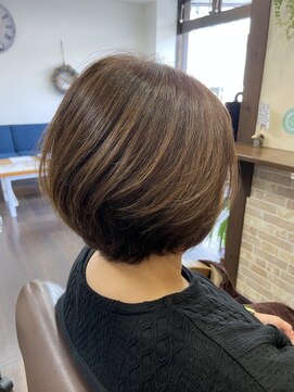 エモーション(Emotion) フェミニンボブスタイル