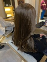 ヘアリゾート粋 ウナム 新宿東口店(enam)&nbsp;ベージュ×アッシュ 新宿