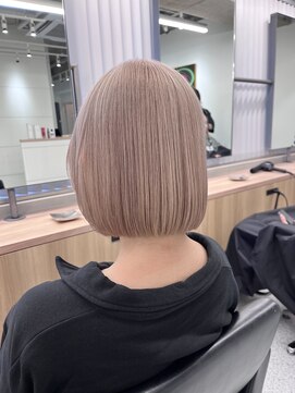 ペレ 渋谷(PELE) カール/セミディ/シアーカラー/姫カット/渋谷