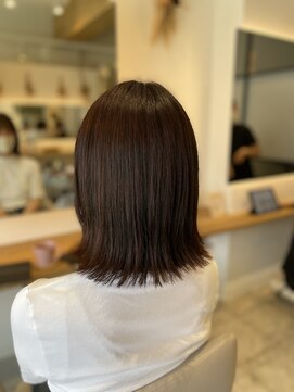 エム(emu) 髪質改善30代40代50代/似合わせ大人可愛い叶えます/ミディアム