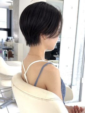 エミュ 表参道 青山(emu) 【emu 表参道 畔上 尚也】20代 ショートボブ/くびれショート