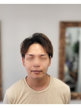 コロルヘアー センターパート　ツイストスパイラルパーマ