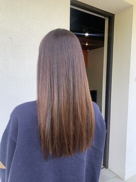 マオリ ホアロハ バイ アヌエヌエ(maoli hoaloha by anuenue) 髪質改善