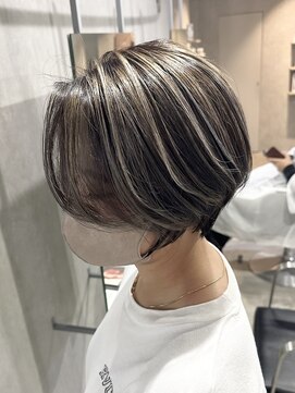 ラック(LUCK) バレイヤージュ/船橋/くすみベージュ/細めハイライト