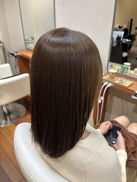 サラ 徳山店(SARA) 明るめオリーブベージュ