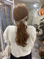 ホヌア(hoNua.) ブリーチ一回でつくる、ハニーミルクティーカラー