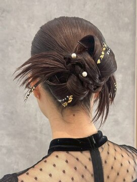 ヌイ(nui) ［佐賀/結婚式ヘア/ヘアセット/カチモリ］