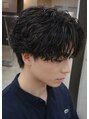グロウ 天神店(growth) 落ち着きと雰囲気のでるメンズパーマスタイル