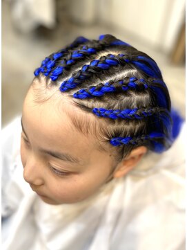 ヘアーサロン ポラリス(POLARIS) コーンロウ エクステ入り