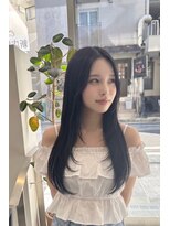 トレ(tre.)&nbsp;髪質改善 レイヤースタイル 大人可愛い