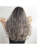 チェレ ブラン 堺東店(Chere brun) グレージュ×グレーヘア×バレイヤージュ×ハイライト