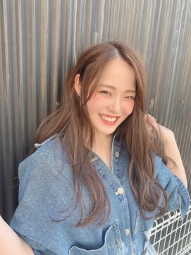 ボタニウム バイ アールサロン(BOTANIUM by RrSALON) 透明感ふわふわロング☆AMU