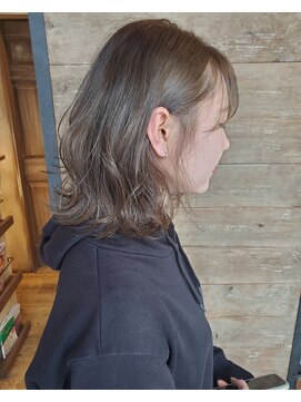 オーストヘアーベンヌ(Aust hair Bennu) グレージュ*