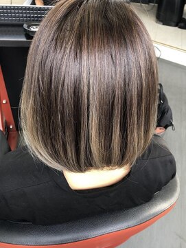 マドゥーズ ヘアショップ(Madoo's hair shop) ホワイトミルクティー