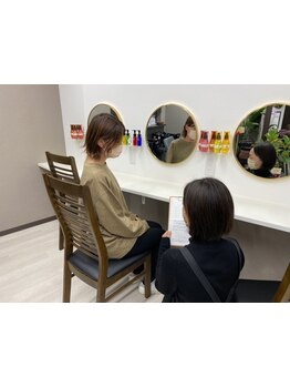 【夙川駅徒歩1分】リーズナブルで通いやすいカラー専門店（白髪染め専門店）！大人女性必見Salon♪