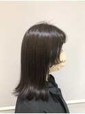 顔まわりのパーマでイメージチェンジ
