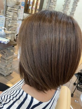 ティエル(Tiele) ベージュで透明感アディクシーカラー