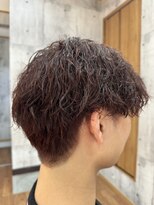 リズ(RIZ)&nbsp;波巻きマッシュ、センターパート